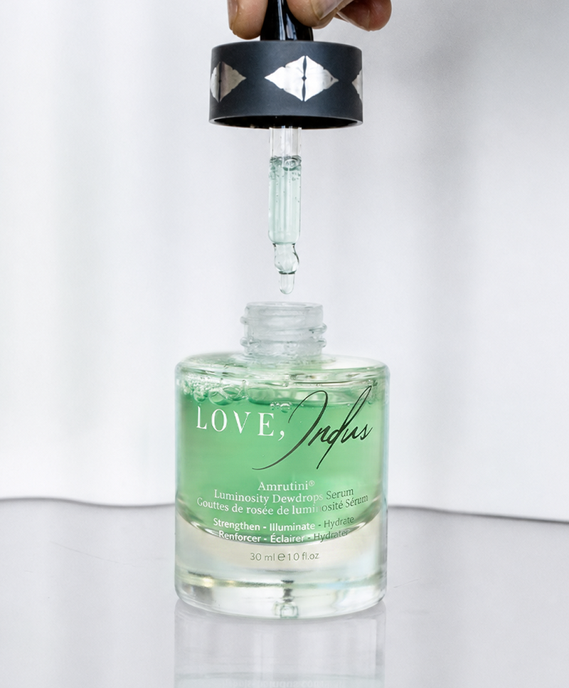 Amrutini Luminosity Dewdrops serum with dropper